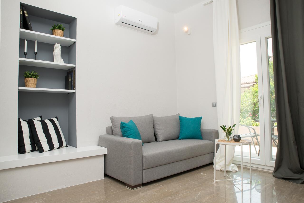 Palio Grey Apartments Palaiontsiflikion Luaran gambar