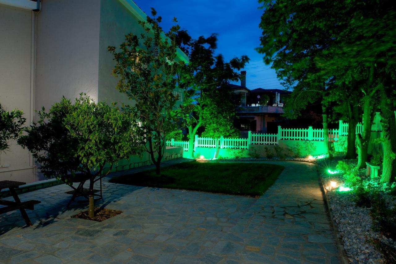Palio Grey Apartments Palaiontsiflikion Luaran gambar